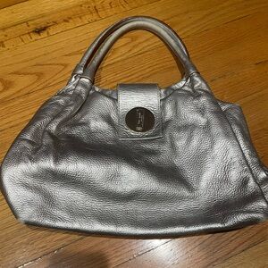 Kate spade 
Condition: Used 
Color : Sliver